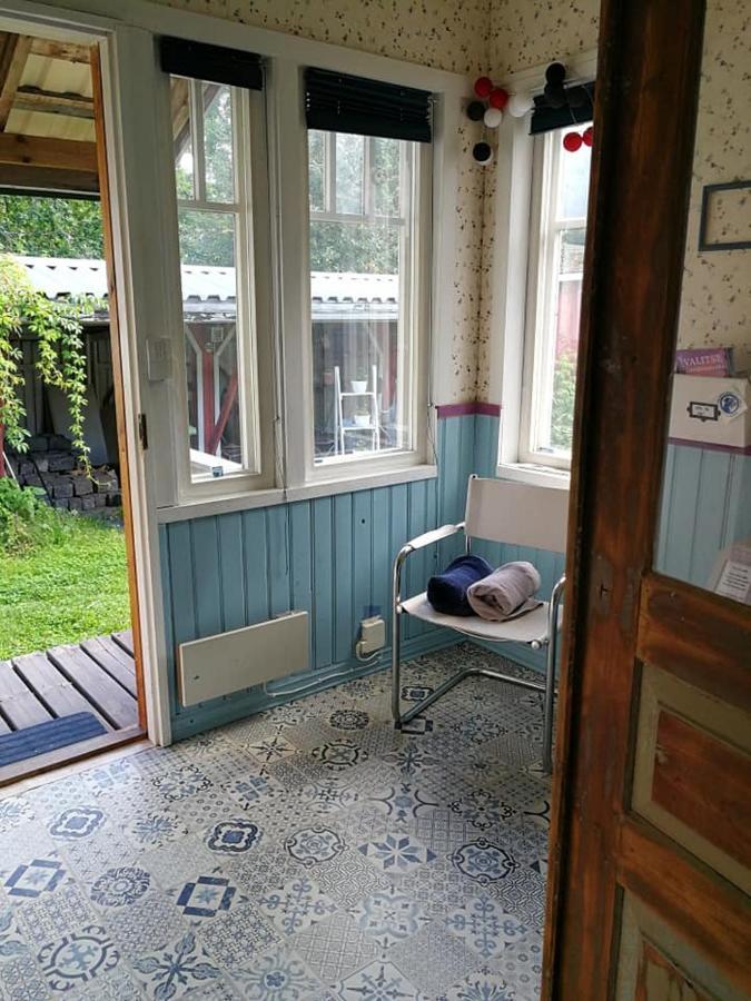 Kirkkokadun Amanda Ja Olga Bed & Breakfast อูซิเกาพุงกิ ภายนอก รูปภาพ